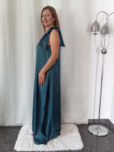 Load image into Gallery viewer, Hammered Satin One Shoulder Maxi Dress