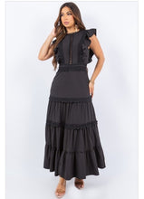 Load image into Gallery viewer, Crochet Trim Maxi Dress
