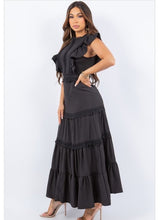 Load image into Gallery viewer, Crochet Trim Maxi Dress
