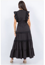 Load image into Gallery viewer, Crochet Trim Maxi Dress
