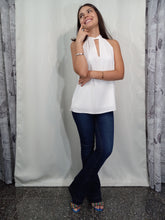 Load image into Gallery viewer, Twisted Neck Detail Top
