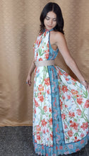 Load image into Gallery viewer, Beautiful Garden Maxi Dress
