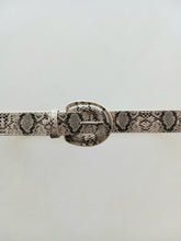 Load image into Gallery viewer, Snake Animal Print Belt
