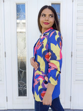 Load image into Gallery viewer, Fashion Blue Multi Blazer
