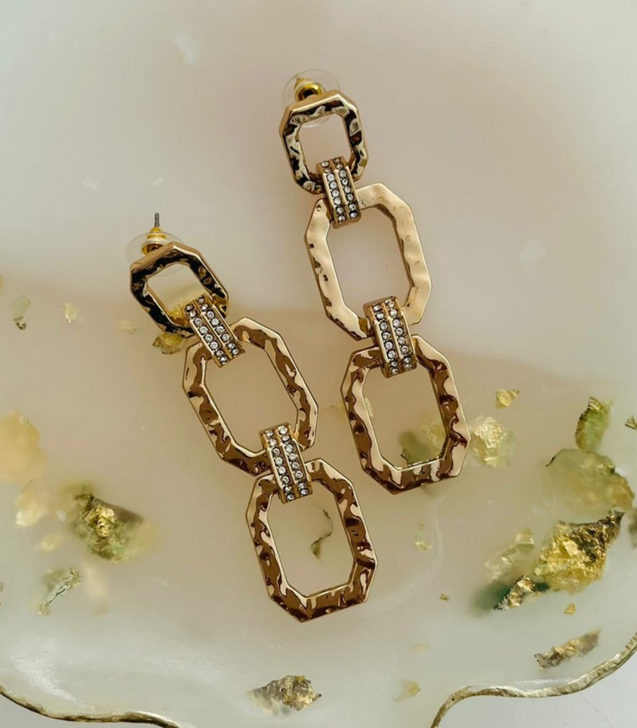 Three Links Golden Earrings