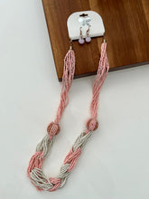 Load image into Gallery viewer, Beaded Necklace
