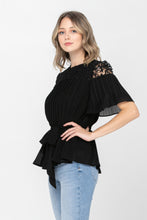 Load image into Gallery viewer, Short Sleeve Pleated Top
