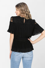 Load image into Gallery viewer, Short Sleeve Pleated Top

