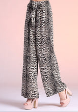Load image into Gallery viewer, Leopard Print Wide Leg Pants
