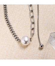 Load image into Gallery viewer, Three Chains Necklace
