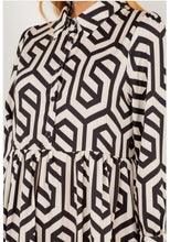 Load image into Gallery viewer, Geometric Print Dress
